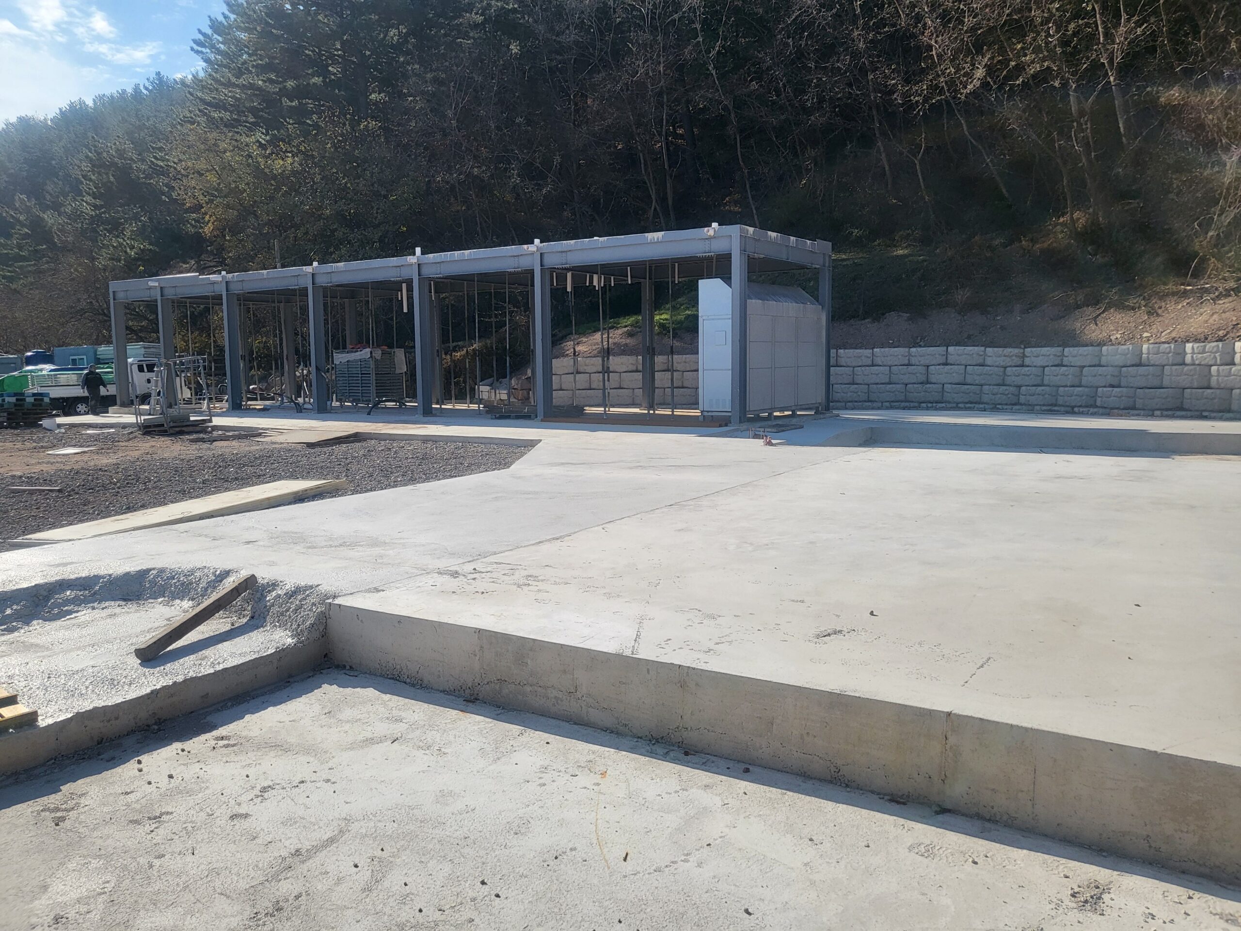 축산 공장 철골 구조 내부 전경